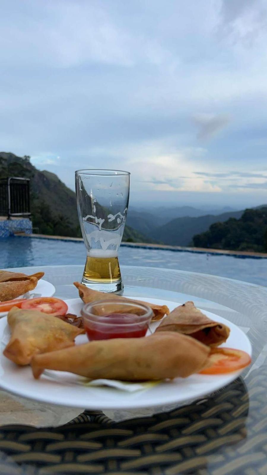 飘渺山埃拉度假酒店 外观 照片